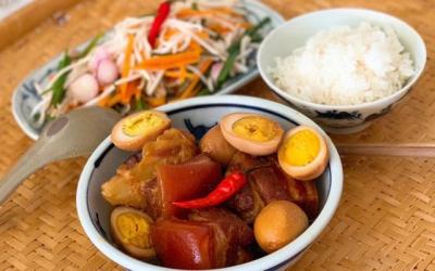 Cơm văn phòng quận 5