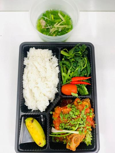 đặt cơm văn phòng giao Quận Phú Nhuận