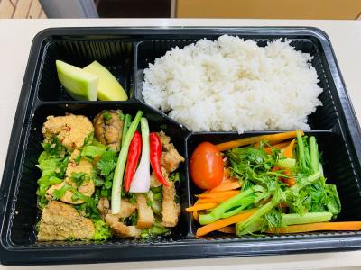 Thực đơn cơm trưa văn phòng quận 6